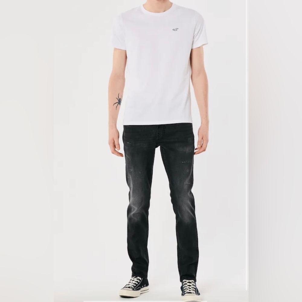 Hollister Men's Distressed Black Skinny Jeans in Faded Black Wash